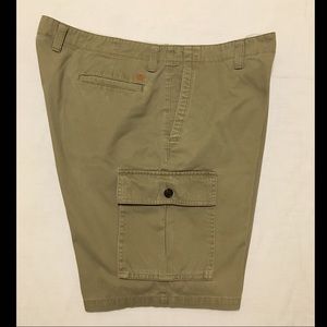 Men’s Dockers Cargo Shorts Tan Khaki size 42